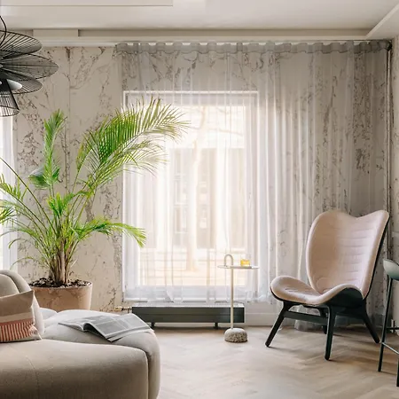 Leonardo Boutique The Lancaster Hotel 4*