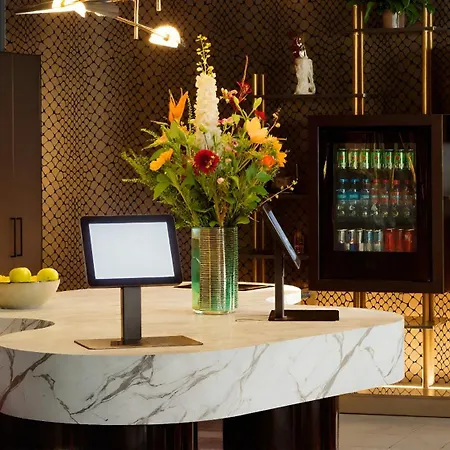 Leonardo Boutique The Lancaster Hotel 4*