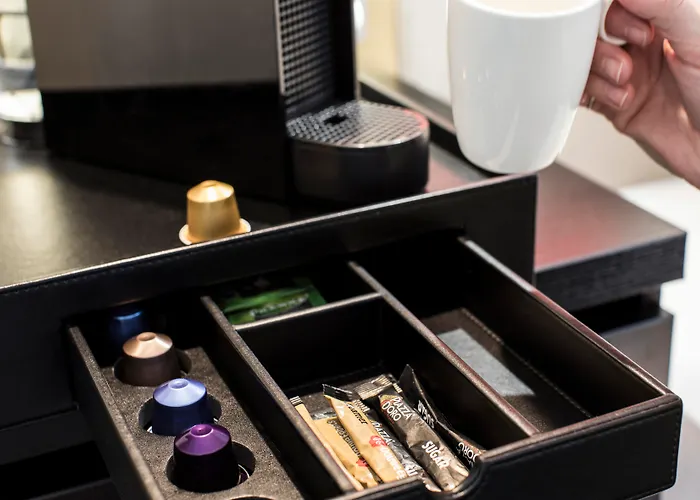 Leonardo Boutique The Lancaster Hotel 4*