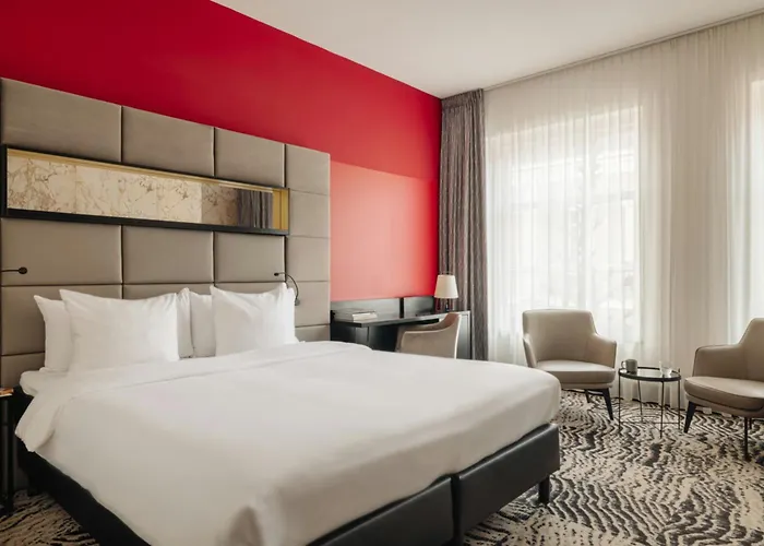 Leonardo Boutique The Lancaster Hotel 4*