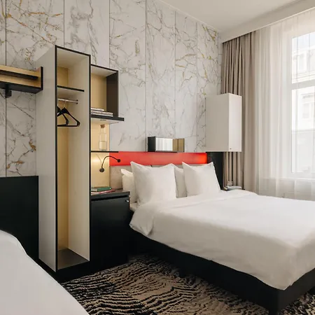 Leonardo Boutique The Lancaster Hotel 4*