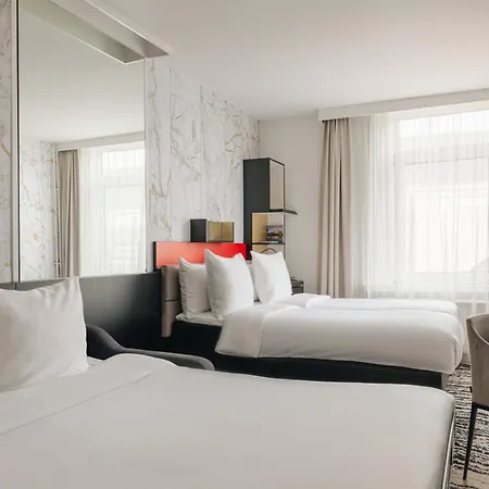 Leonardo Boutique The Lancaster Hotel 4*